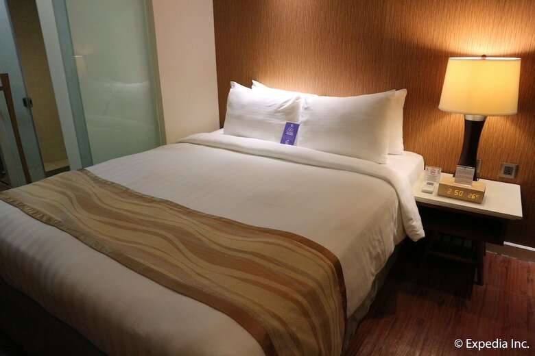 Hotel The Ferra Premier By Jg