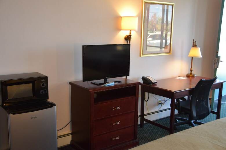 Hotel National 9 Gillette