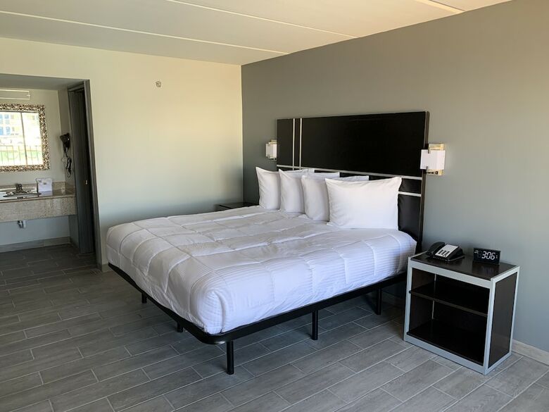 Hotel South Padre Island Lodge