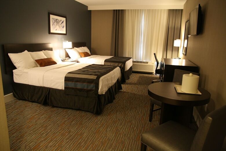 Hotel Wingate By Wyndham Niagara Falls