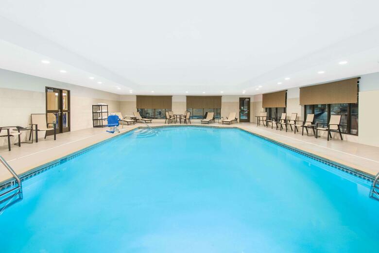 Hotel Wingate By Wyndham Niagara Falls