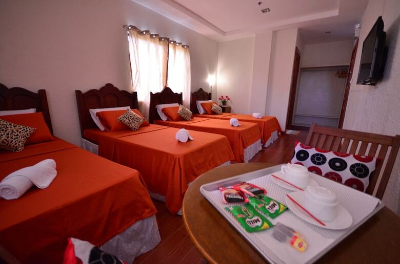 Hotel Casanas Suites
