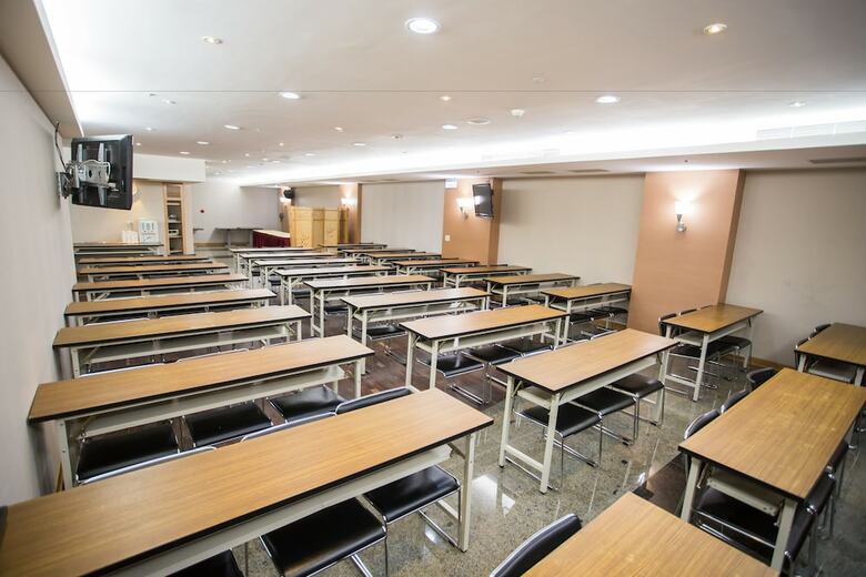 Mou Hotel Luchuan