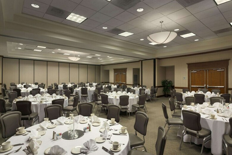 Hotel Embassy Suites Dulles - North/loudoun