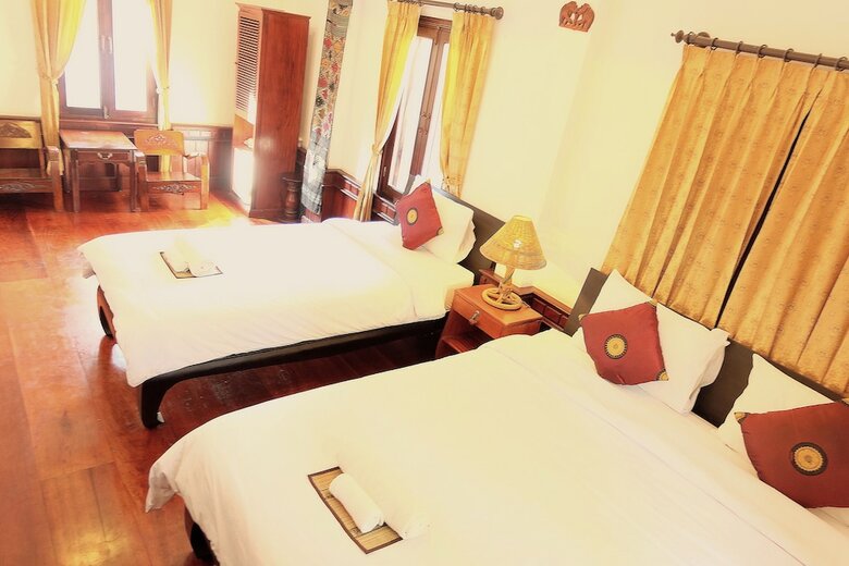Hotel Phousi Guesthouse