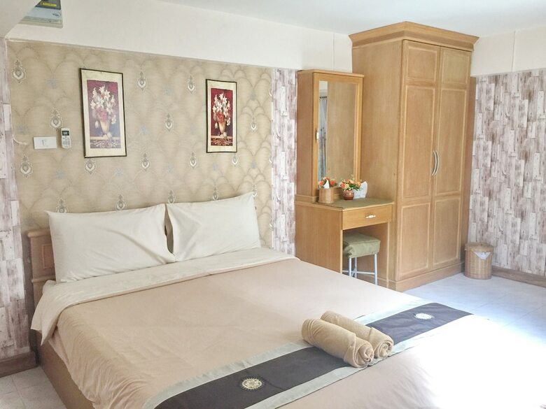Hotel Jang Sripoom House