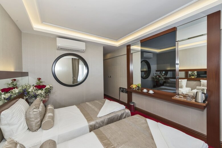 Eskar Hotel