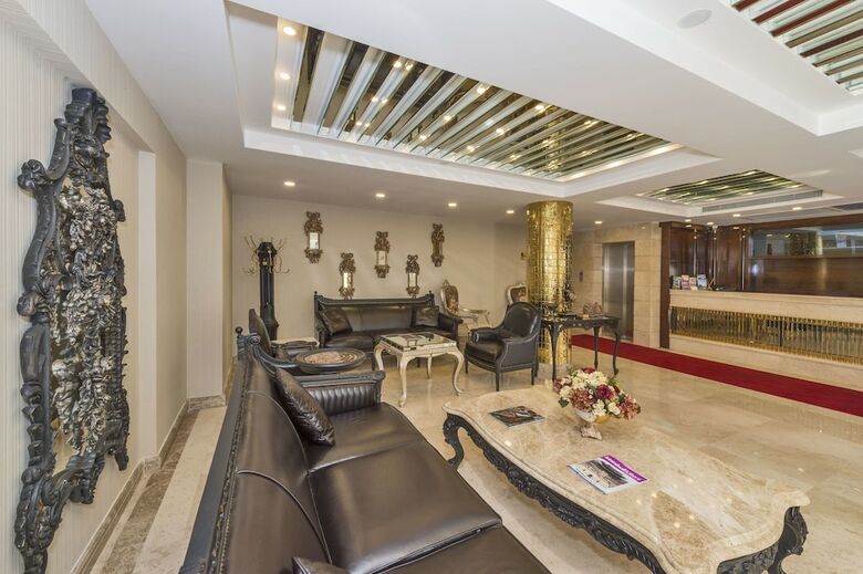 Eskar Hotel