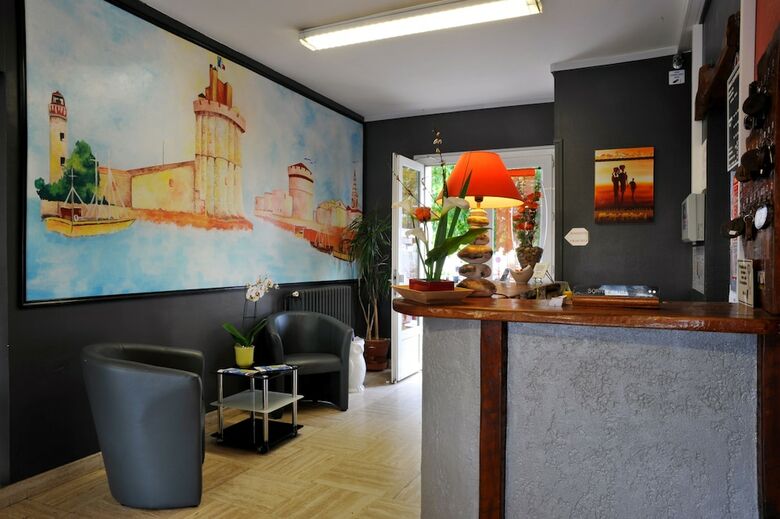 Hotel H�tel Les Rosiers