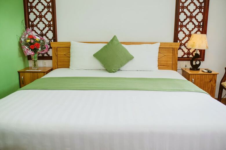 Hotel Tue Tam Villa