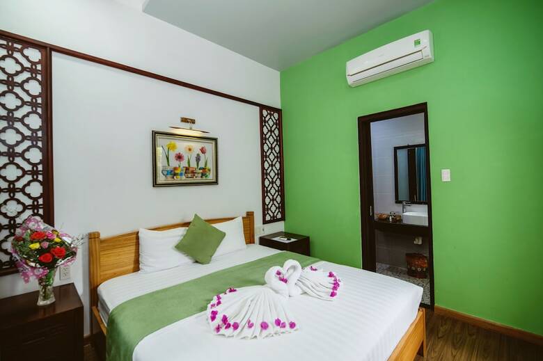 Hotel Tue Tam Villa
