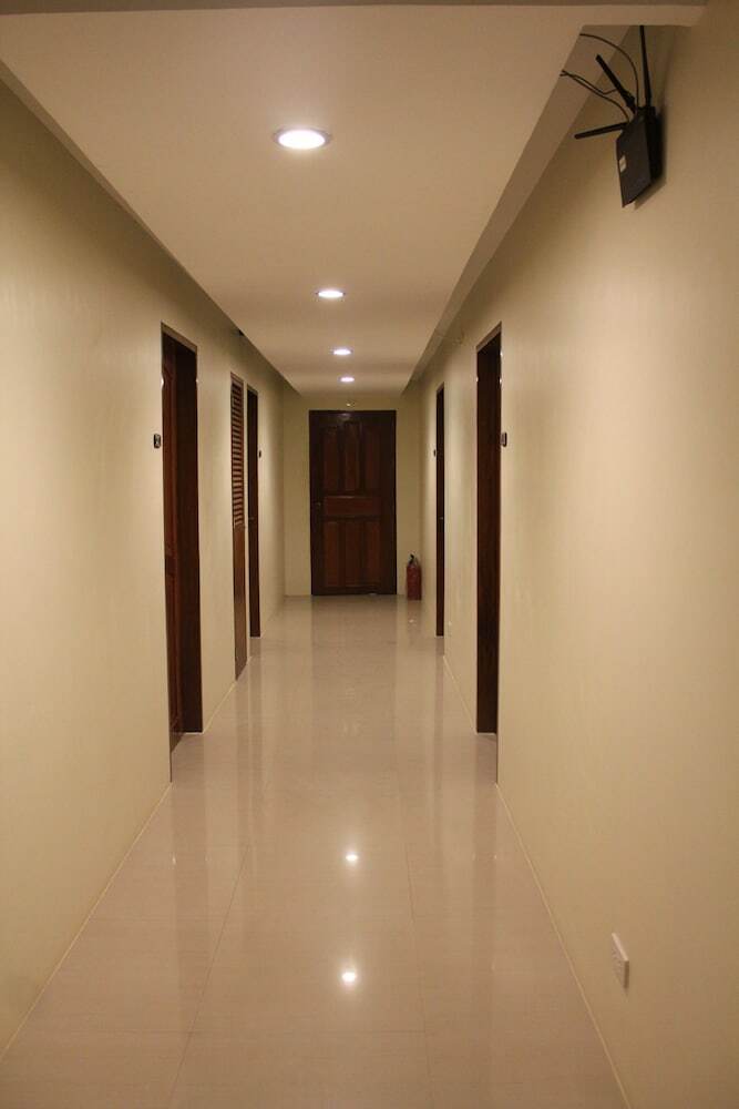 Hotel Aqua Travel Lodge