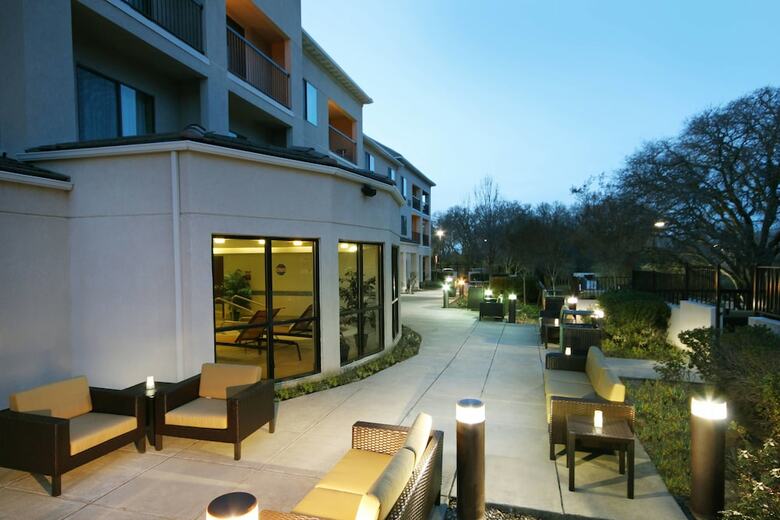 Hotel Courtyard By Marriott Roseville