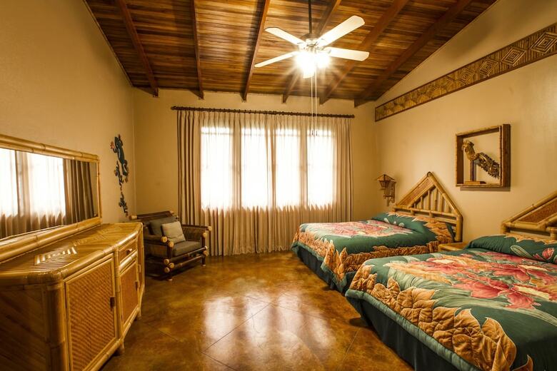 Apartamento Lost Iguana Resort And Spa