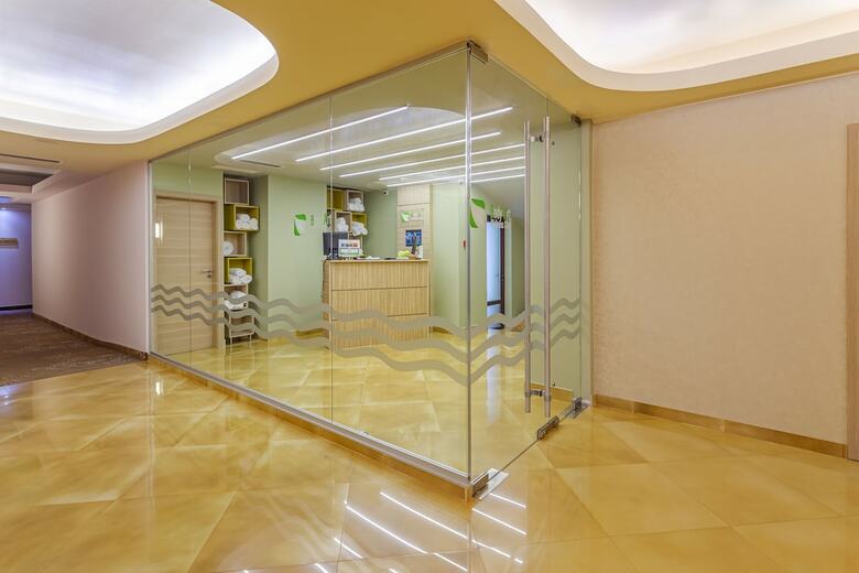 Hotel Rin Airport