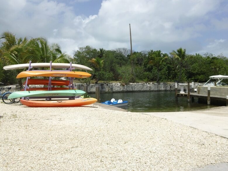 Hotel Coconut Cay Resort & Marina