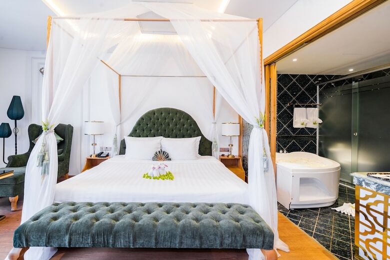 Cicilia Hotel And Spa