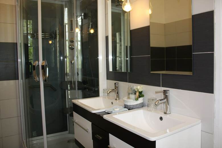 Hotel Le Ch�teau D'omi�court