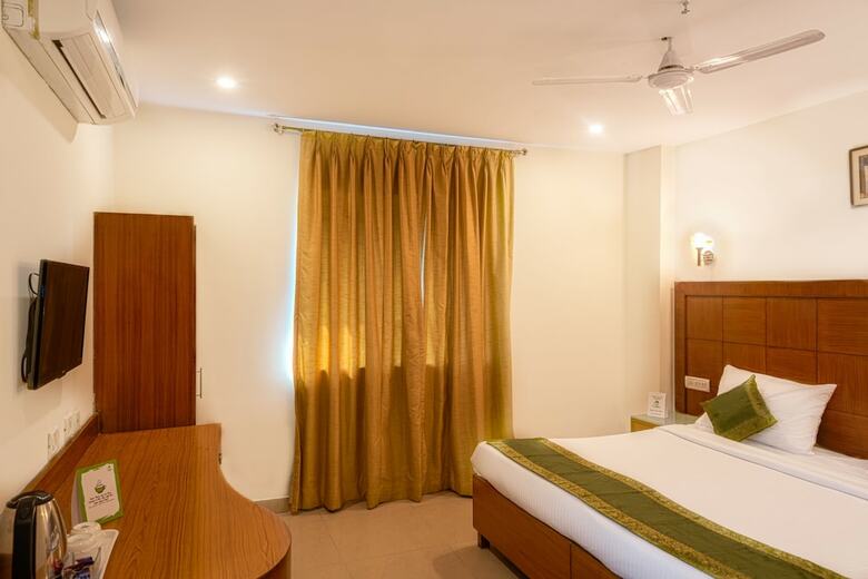 Hotel Treebo Trend Grand Plaza Nampally