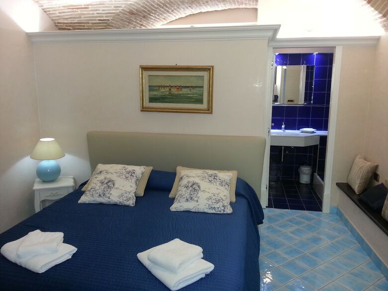 B&B Vescovo Pitirro E Residenza Crocetta