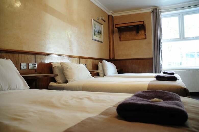 Cricklewood Lodge Hotel