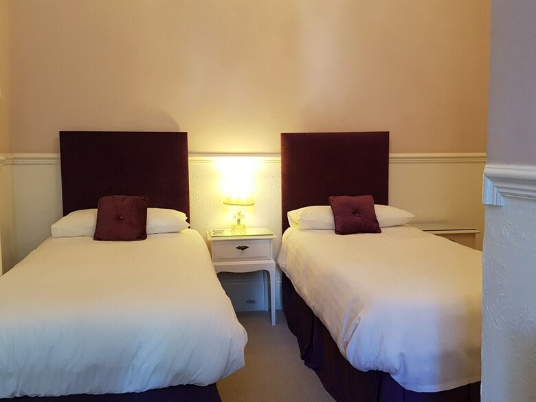 Bed & Breakfast Sandway House
