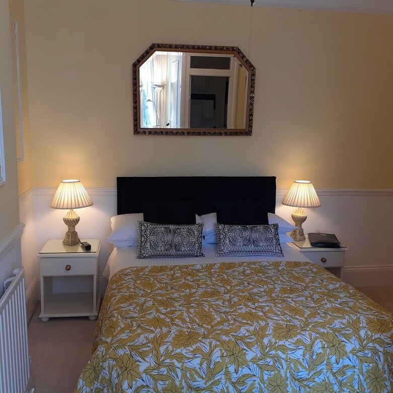 Bed & Breakfast Sandway House