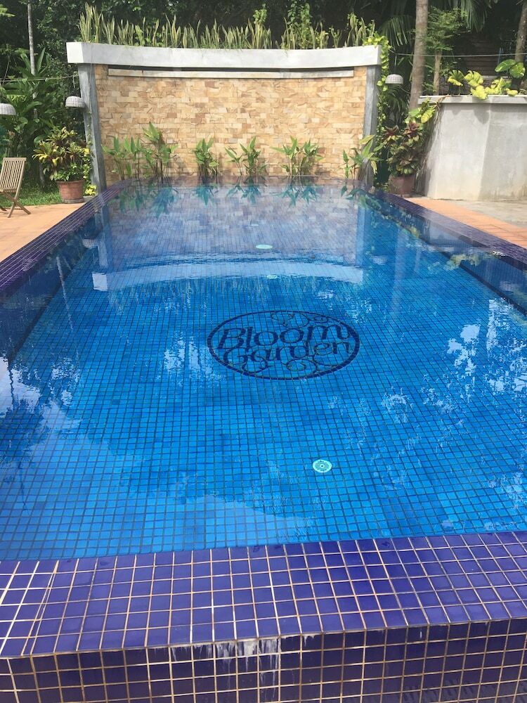 Hotel Bloom Garden Guesthouse