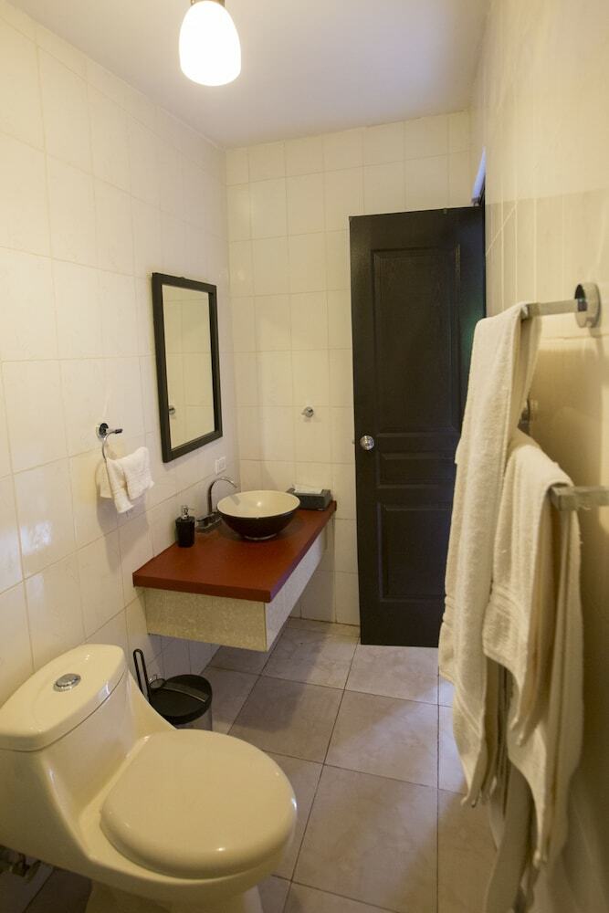Villa Botero By Casa Mojito Bed And Breakfast