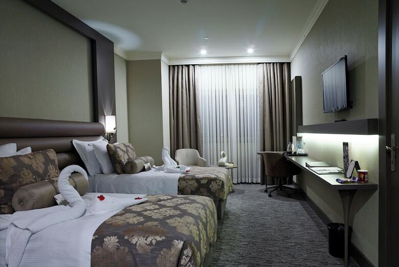 Euro Park Hotel
