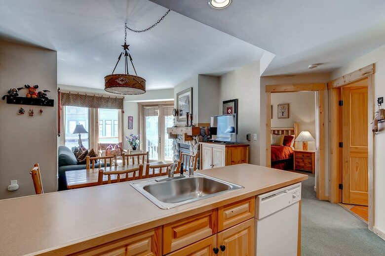 Tucker Mountain At Center Village By Copper Mountain Lodging
