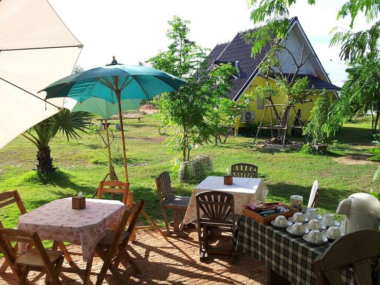 Hotel Ban Bang Home Resort