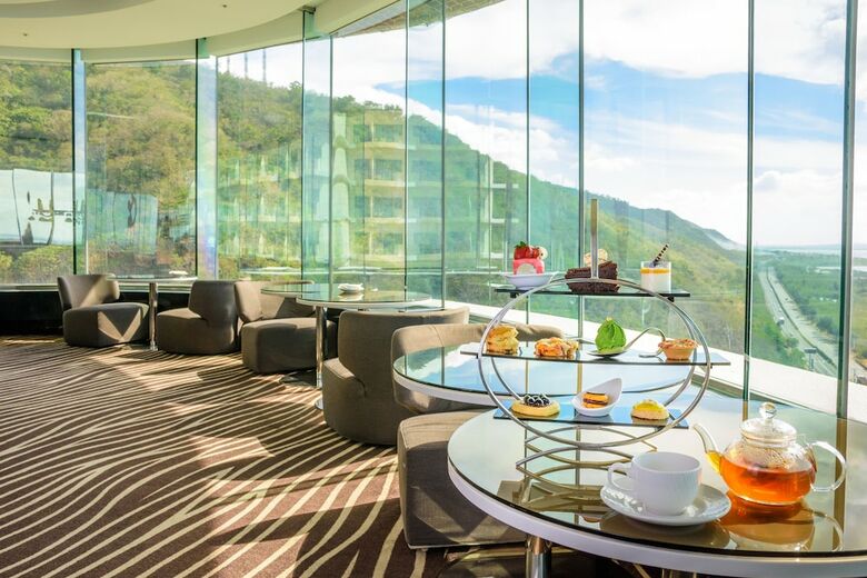 Hotel H Resort