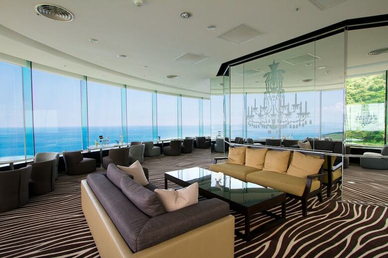 Hotel H Resort
