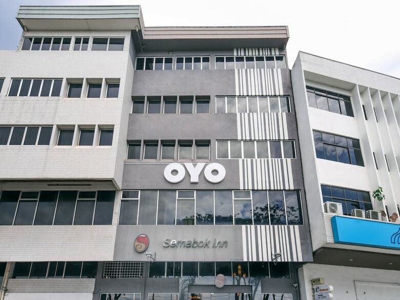 Hotel Oyo 667 Semabok Inn