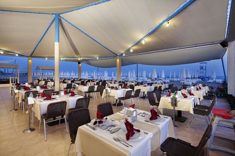 Hotel Silence Beach Resort - All Inclusive