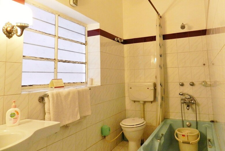 Hotel Tara Niwas