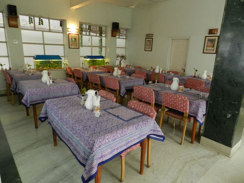 Hotel Tara Niwas