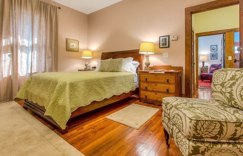 Bed & Breakfast Sweetwater Branch Inn