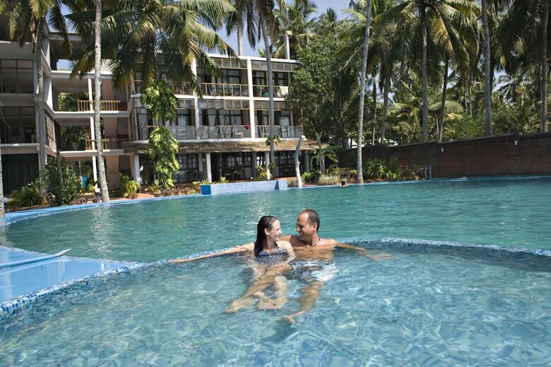 Hotel The Eco, The Poolside Beach Retreat