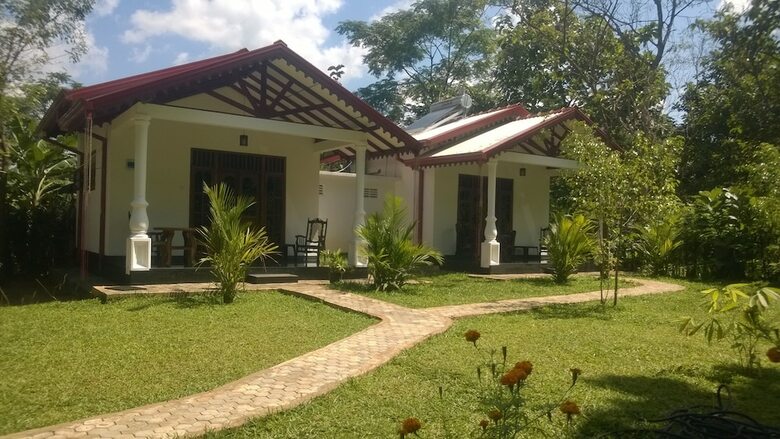 Hotel Sigiri Holiday Inn