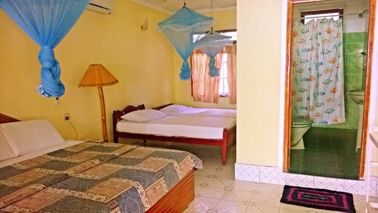 Hotel Sigiri Holiday Inn