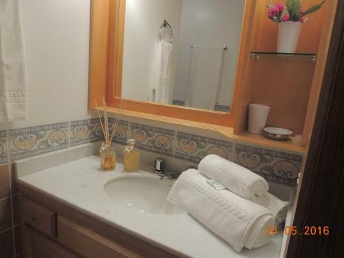 Apartamento Condom�nio Residencial Bugannvilias Flat
