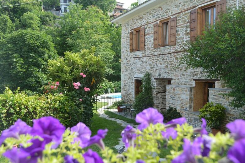 Hotel Triantafillies Guesthouse