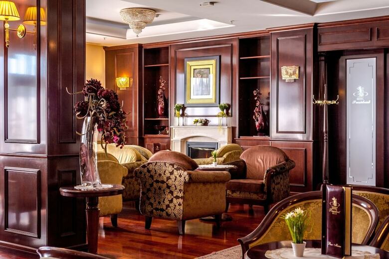 Hotel President Solin
