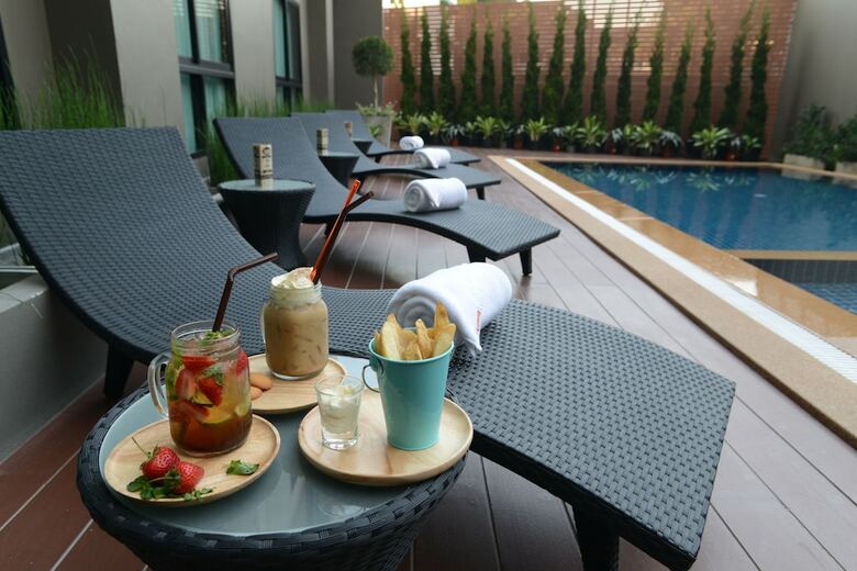 Cmor Hotel Chiang Mai By Andacura