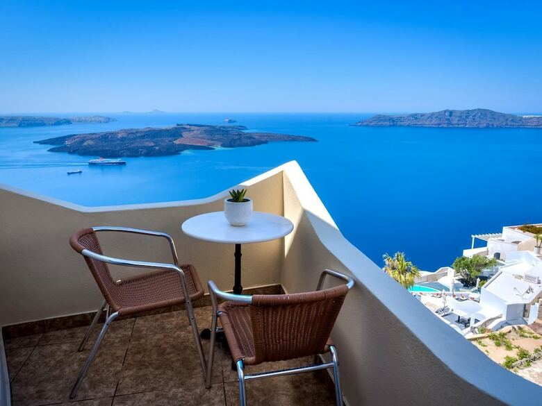 Hotel Damigos Caldera World