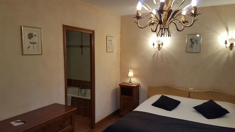 Hotel Ch�teau de Salles