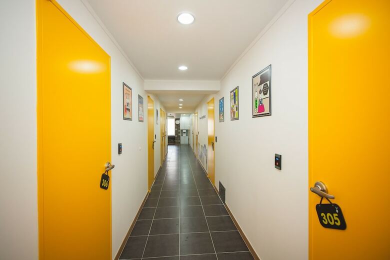 Hotel 24 Guesthouse Haeundae Premier