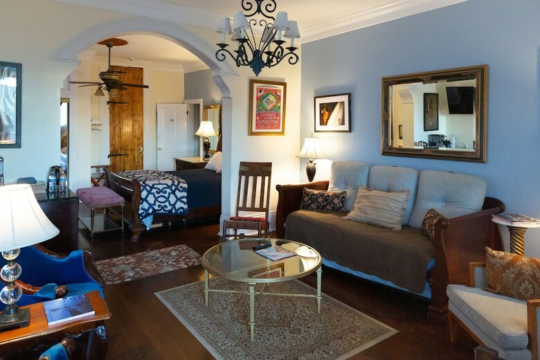 Hotel Blue60 Guest House